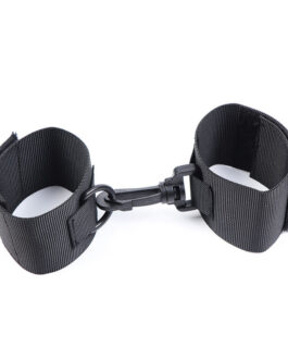 OHMAMA FETISH – FERMAPOLSI IN NYLON